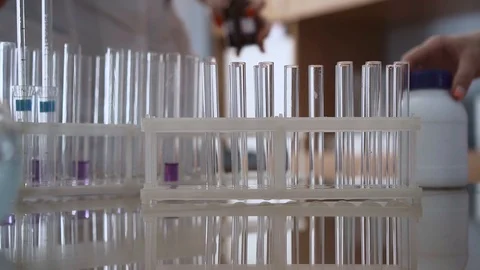 Test tubes in the laboratory Video stock 112684152