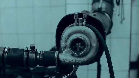 Testing on the bench. quality control. Operation verification. Turns 스톡 동영상 73719906