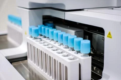 Testing for coronavirus Covid-19 in a lab. Medical screening and Covid tests Foto stock