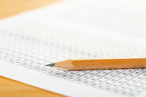Testing in exercise and exam paper. computer sheet with pencil in school test Foto stock