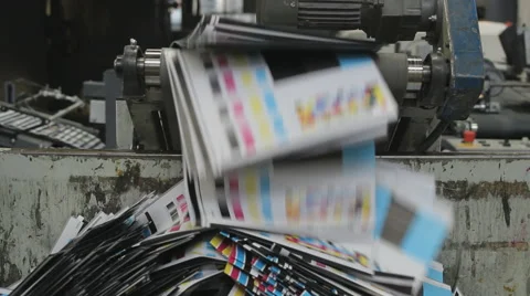 Testing leaflets on the production line thrown in a garbage bin Video stock 41478523