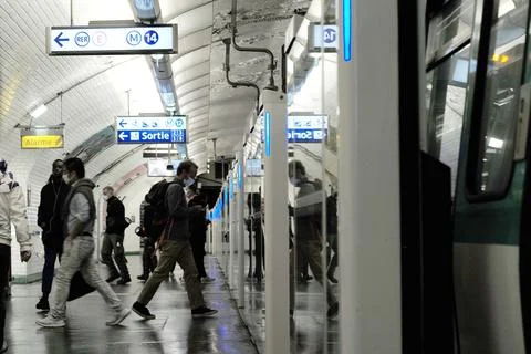 Testing of new access systems in Paris metro line during coronavirus pandemic, F Stock Photos