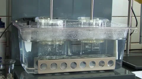 Testing the solubility of medicines Stock-Footage 22225631