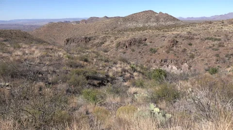 Texas Big Bend stark desert scene 動画素材 62765628