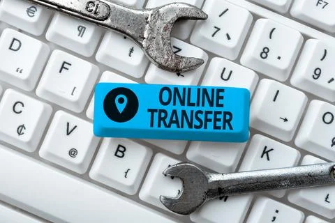 Text caption presenting Online Transfer. Business idea authorizes a fund Foto stock