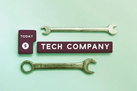 Text caption presenting Tech Company. Business overview a company that invents Foto stock