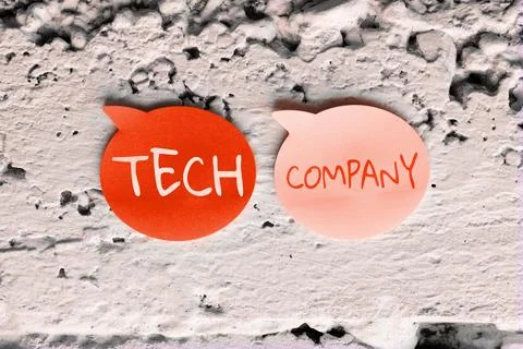 Text caption presenting Tech Company. Business overview a company that invents Foto stock