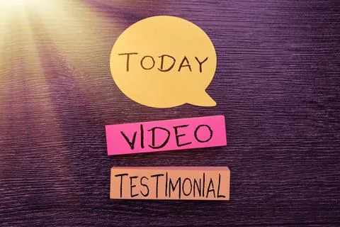 Text caption presenting Video Testimonial. Word Written on a statement 스톡 사진