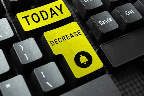 Text showing inspiration Decrease. Business idea make or become smaller or fewer Stock Photos