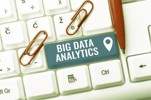 Text sign showing Big Data AnalyticsThe process of examining large and varied 스톡 사진