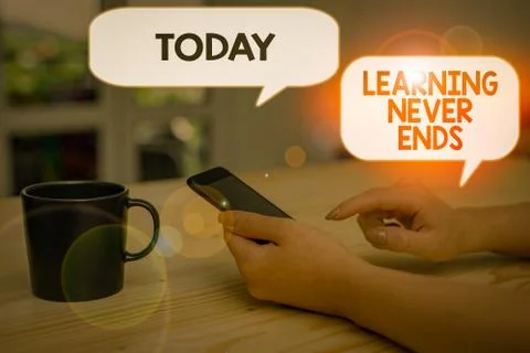 Text sign showing Learning Never Ends. Conceptual photo Life Long Educational Foto stock