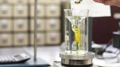 Textile analysis laboratory. Vídeo Stock 72589052