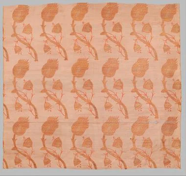 Textile Fragment with a Repeating Pattern of Interlocked Tulips and Poppies.. Foto stock