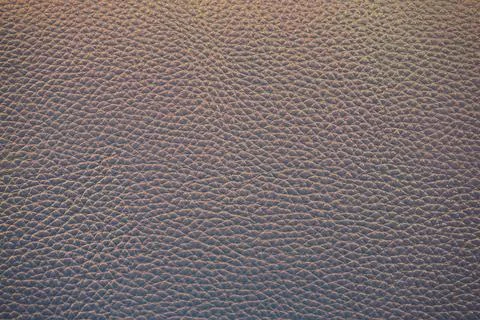 Texture background metallic silver snakeskin glare gray blue Foto stock
