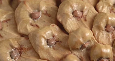 The texture of the bump is close-up. Macro coniferous cone. Stockbeeldmateriaal 166496312