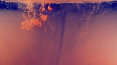 The texture of the liquid is the dissolution of paints in water. Video stock 107866254