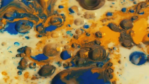 Texture of multi-colored paints with oil and milk Video stock 171374083