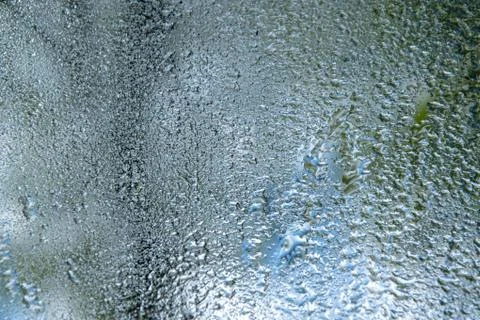 The texture of the raindrop is reflected on the mirror surface 1 写真素材