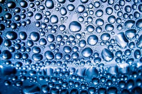 Texture of water drops on bottle Foto stock