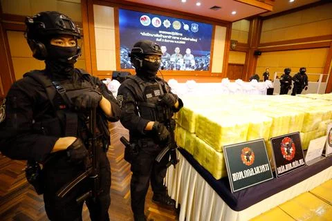 Thai authorities seized large quantity of drugs under Prime Minister's drug prob Stock Photos