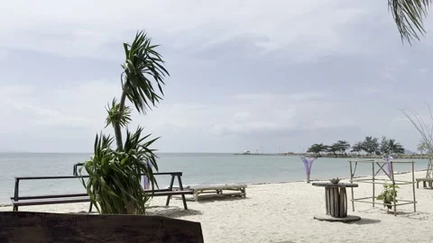 Thai beach with palm tree, calm ocean waves, Thailand seaside Video stock 328118971
