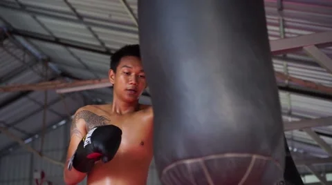 Thai boxer. Muaythai training Video stock 60782547