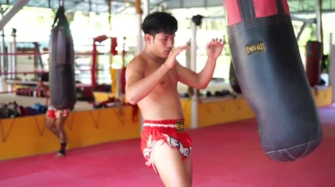 Thai boxer. Muaythai training Stock Footage 60782681
