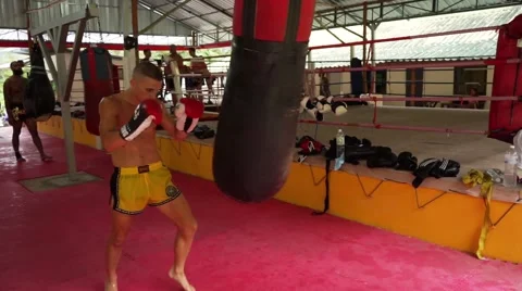Thai boxer. Muaythai training Stock Footage 60782734