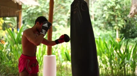 Thai boxer. Muaythai training Video stock 60782929