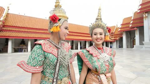 Thai Dancers performing at The Marble Temple. Bangkok. Video stock 10725767