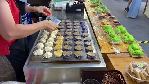 Thai Dessert Authentic Coconut Pancake Macaroon Cooking Cake on Hot Pan Skillet Видео 226246926