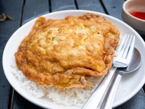 Thai Fried Egg with Minced Pork Over Rice - Kai Jiew Moo Sap Street Food Stock Photos