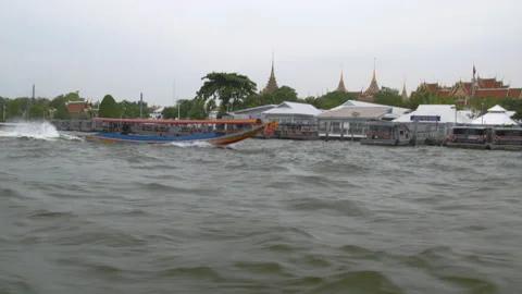 Thai long tail river boat on Chao Phraya river Stock Footage 259865062
