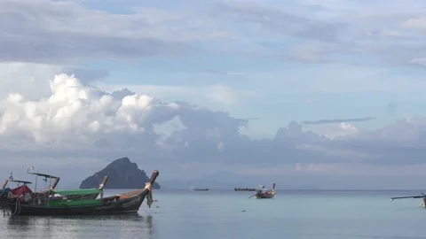 Thai Longboat in Koh Phi Phi Video stock 220804764
