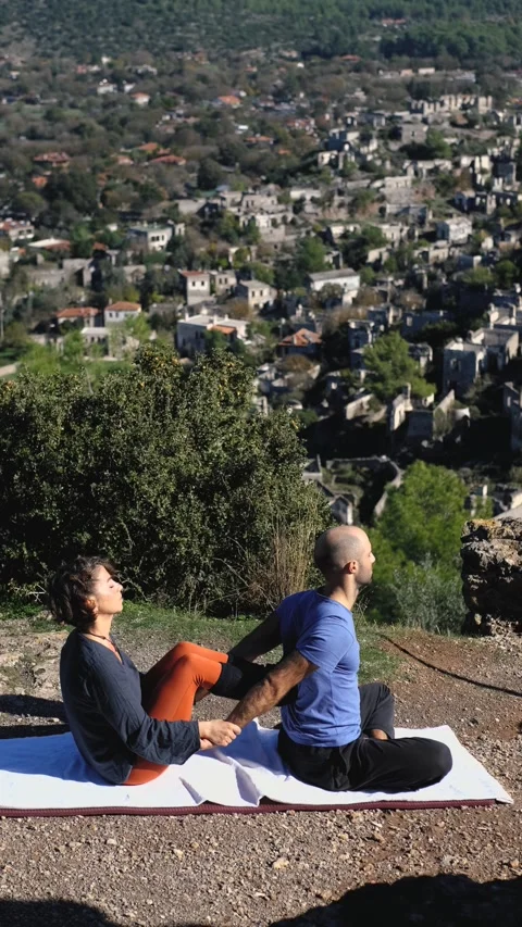 Thai massage on a hill overlooking the old town 스톡 동영상 229836406