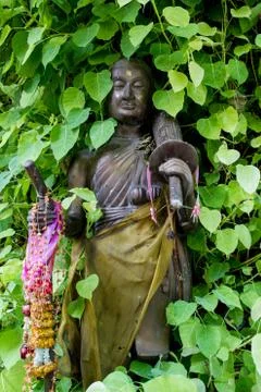Thai monk statue in temple Stock-Fotos
