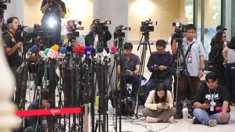 Thai Parliament convenes for first session to elect new House Speaker, THAILAND, Vídeos de archivo 330772403