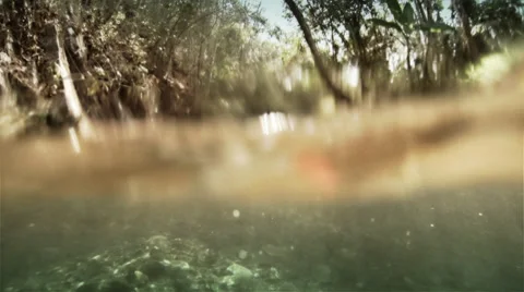 Thai river divided. Slow motion Stock Footage 39609954