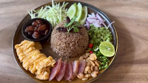 Thai shrimp paste fried rice Stock Footage 323242683