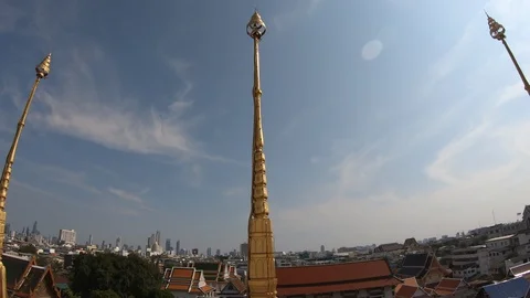 Thai temple in Bangkok 스톡 동영상 106454233
