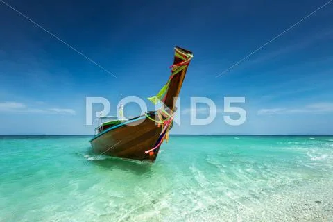 Thai temple built in the ark on the tropic Stock Photos