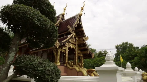 Thai temple view, pass along the tree Stock-Footage 39968418