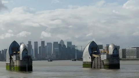 Thames Barrier longer 스톡 동영상 121570973