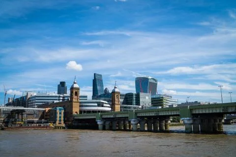 Thames rail bridge Stock Photos