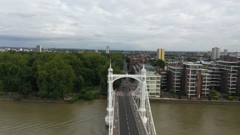 Thames river and Albert bridge, buildings on waterfront Stock-Footage 160197151