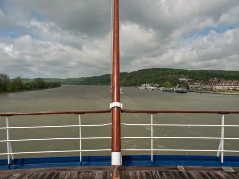 At the thames river in england Stock Photos