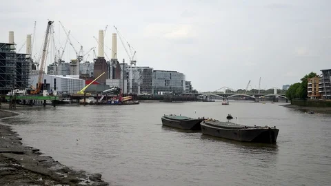 Thames River Stock Footage 90838388