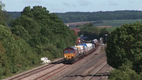 Thames Valley Car Train Video stock 82948708