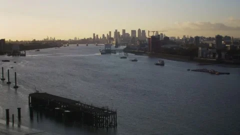 Thames Woolwich dusk river time-lapse 库存影片 141937939