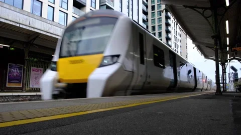 Thameslink Electric Train With Passengers Boarding At London Station Stock Footage 163237155